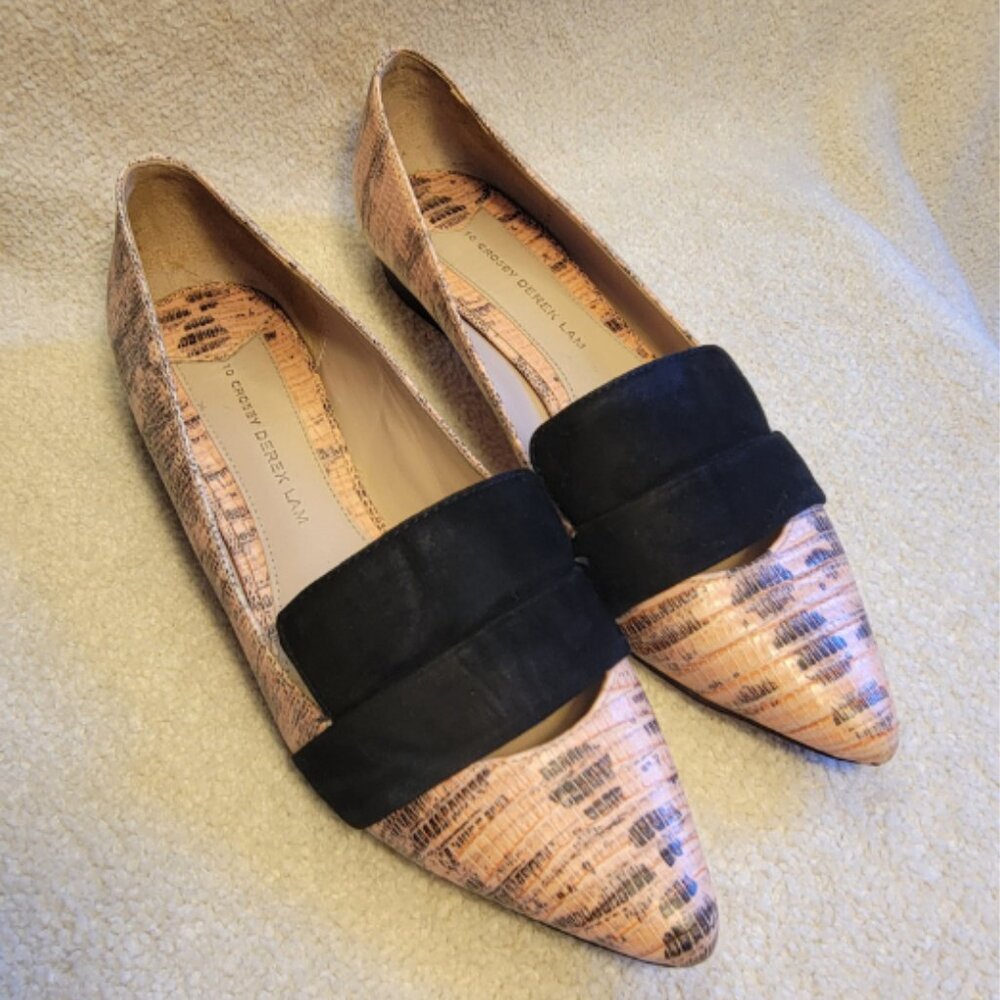 10 Crosby Derek Lam Pointed Toe Flats Peach Snakeskin Size 8-1/2